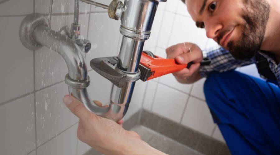 Professional same day plumber services in Valliant, OK